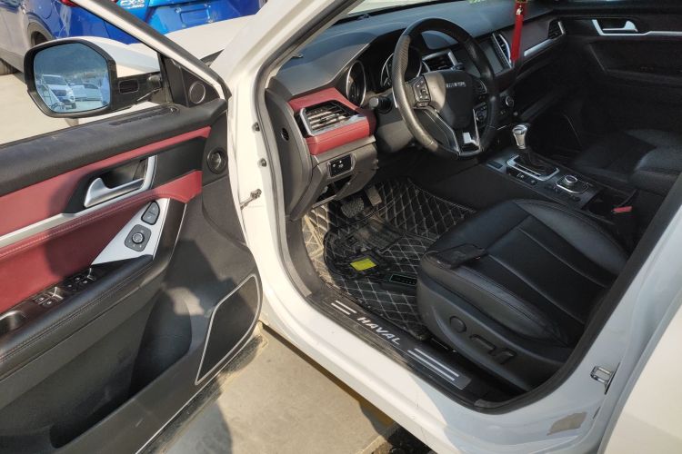 哈弗H6 Coupe 2018款 红标 1.5T 自动两驱超豪型中控内饰20
