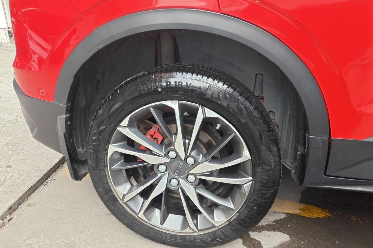 吉利汽车 缤越 2019款 运动款 260T DCT Battle 国V车身外观6008