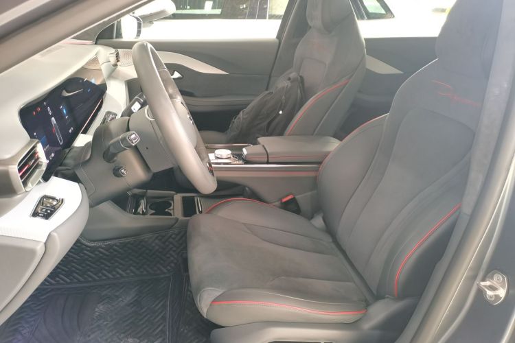 ARCFOX极狐 极狐 阿尔法S(ARCFOX αS) 2022款 HI版 高阶版中控内饰19