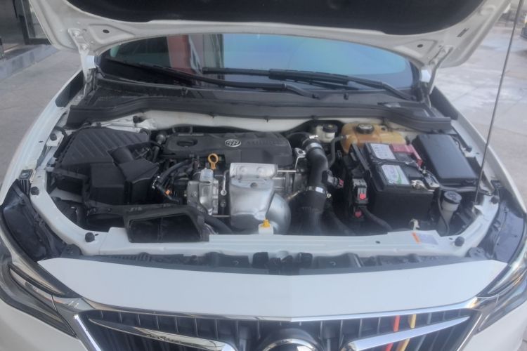 别克 英朗 2021款 1.3T 自动轻混动精英型机舱底盘24