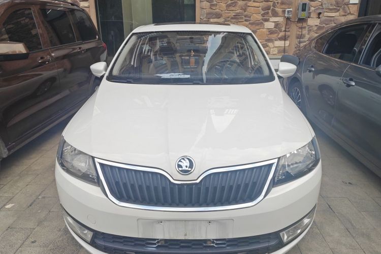 斯柯达 昕锐 2016款 1.6L 自动创行版车身外观2