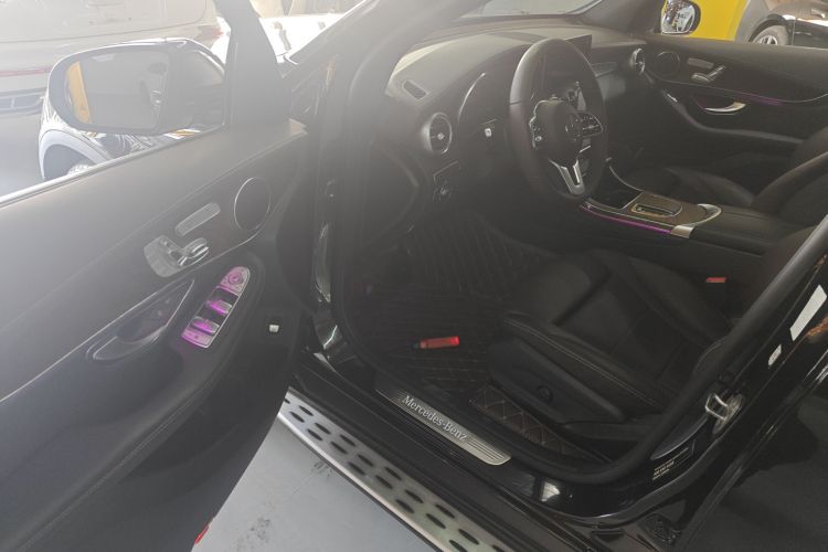 奔驰GLC 2020款 改款 GLC 300 L 4MATIC 动感型中控内饰7003