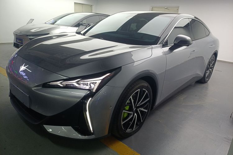 ARCFOX极狐 极狐 阿尔法S5 2024款 560MAX 185kW车身外观6003