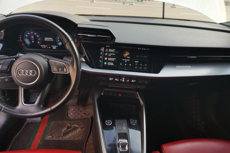 奥迪A3 2021款 A3L Limousine 35 TFSI 进取运动型局部细节16