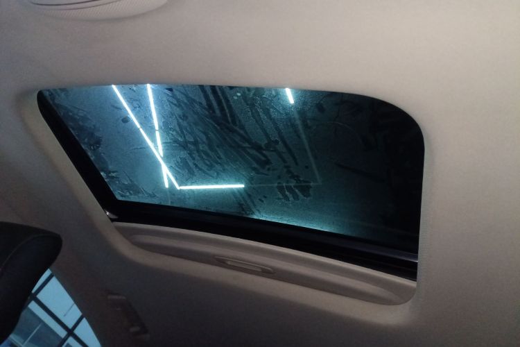 福特 蒙迪欧 2018款 EcoBoost 200 时尚型中控内饰22