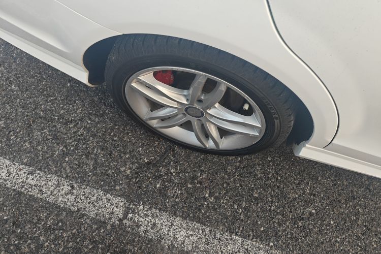 奔驰C级 2013款 C 180 经典型 Grand Edition车身外观6008