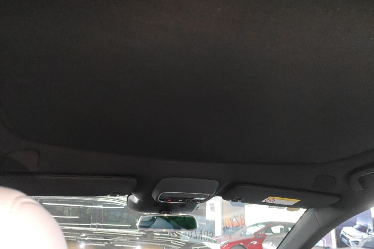 小鹏G6 2023款 580 长续航 Max中控内饰22