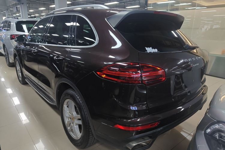 保时捷 2016款 Cayenne 3.0T车身外观4