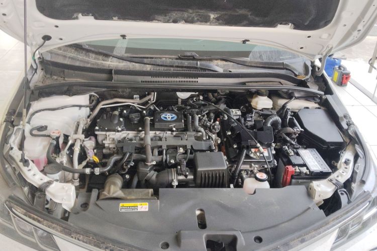 丰田 卡罗拉 2023款 1.8L 智能电混双擎 精英版机舱底盘24