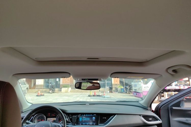 别克 君威 2017款 20T 豪华型局部细节22