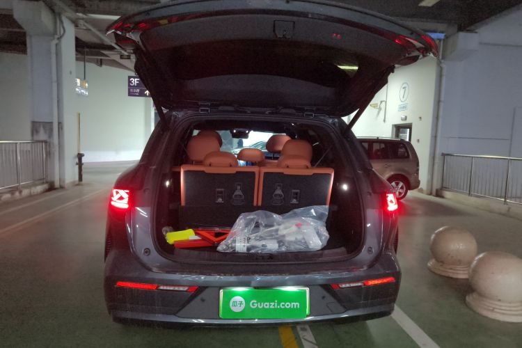 比亚迪 唐L 2025款 EV 670KM激光雷达尊享型局部细节23