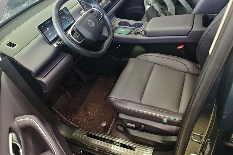 零跑汽车 零跑C16 2024款 增程 200尊享版中控内饰19