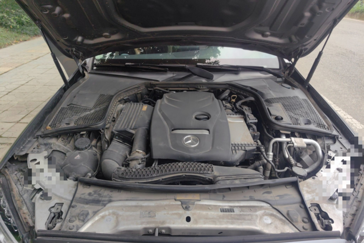 奔驰C级 2017款 改款 C 200 L 运动版局部细节24