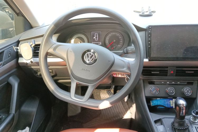 大众 朗逸 2018款 1.5L 自动风尚版 国V中控内饰13