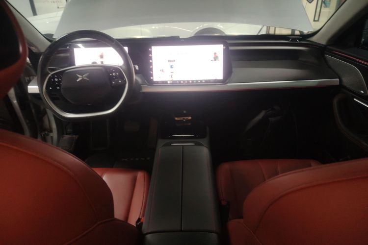 小鹏P7 2020款 670E中控内饰7002