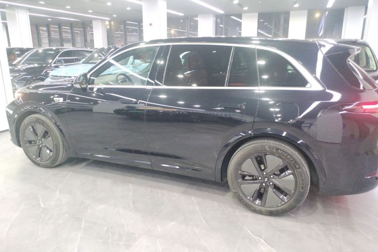 理想汽车 理想L7 2024款 Pro车身外观4