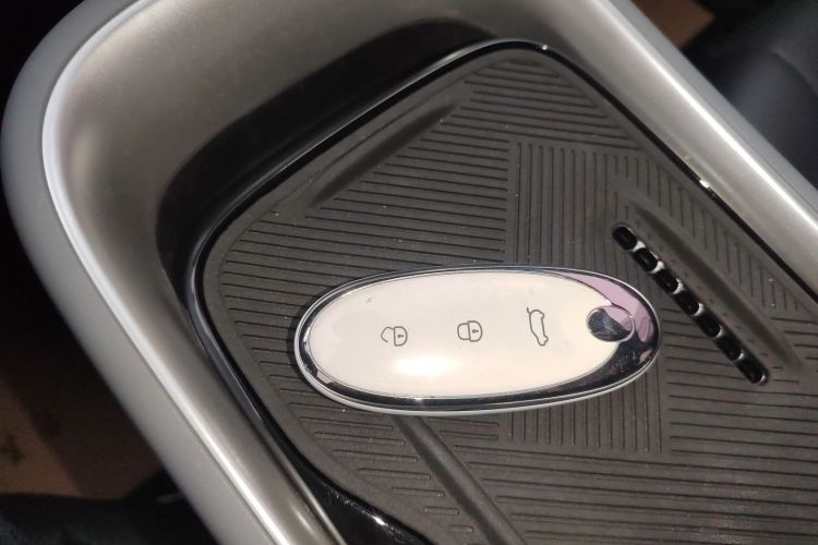 东风纳米 纳米01 2024款 430 Max中控内饰7001