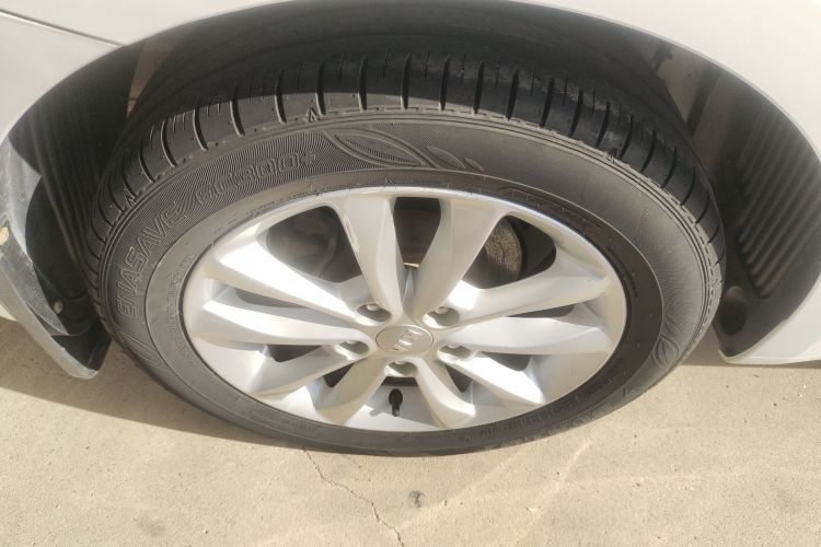 起亚K3 2016款 1.6L 自动GL车身外观6008