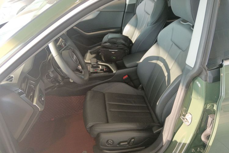 奥迪A5 2023款 Sportback 40 TFSI 时尚动感型中控内饰19