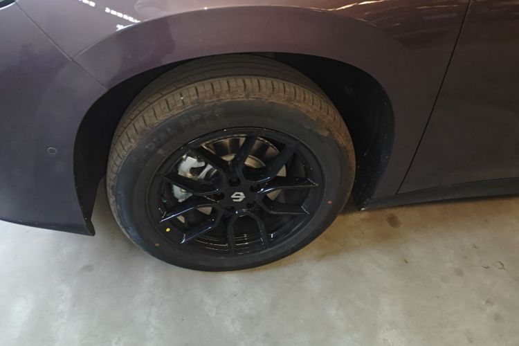 零跑汽车 零跑C10 2026款 605激光雷达版车身外观6002