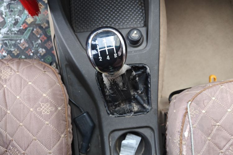 五菱汽车 五菱宏光 2014款 1.5L S标准型中控内饰18