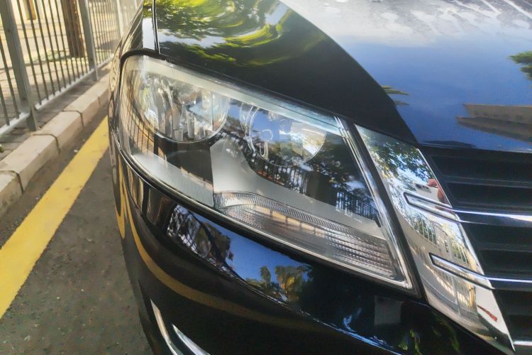 大众 朗逸 2013款 1.4TSI DSG舒适版车身外观8