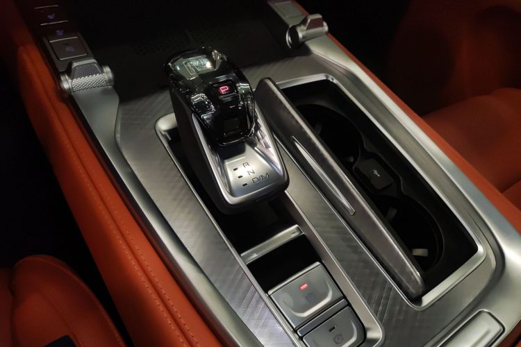 坦克700新能源 2024款 Hi4-T 极境版中控内饰18