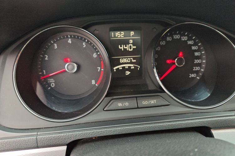 大众 朗行 2017款 180TSI DSG舒适版中控内饰15