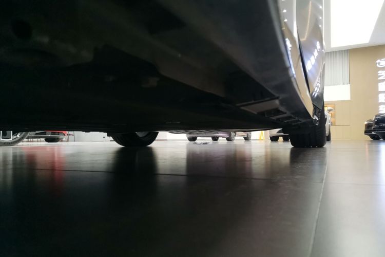 鸿蒙智行 智界S7 2024款 Max RS局部细节9002