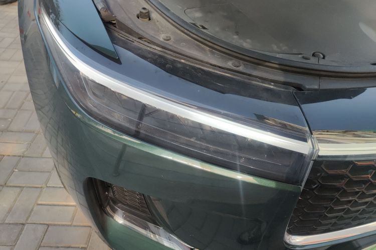 理想汽车 理想ONE 2021款 增程6座版车身外观8