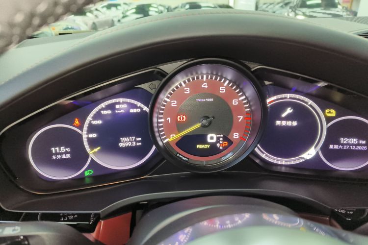 保时捷 Cayenne新能源 2023款 Cayenne E-Hybrid 2.0T局部细节14