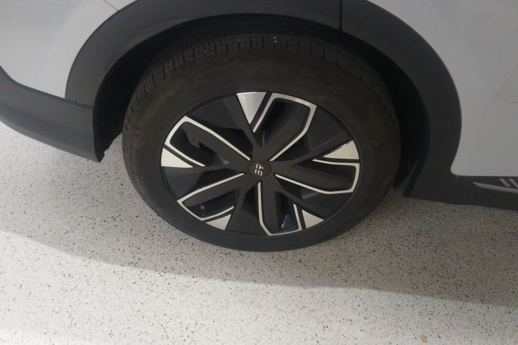 捷途山海L7 2024款 1.5T 120km ULTRA 7座车身外观6008