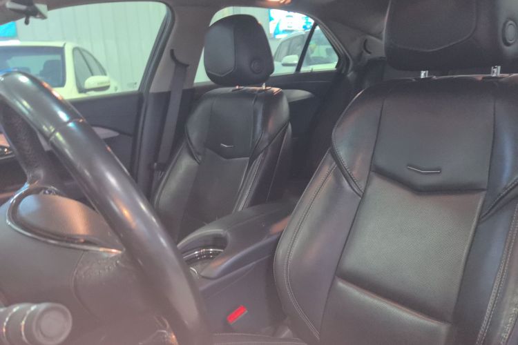 凯迪拉克ATS-L 2017款 28T 时尚型中控内饰19