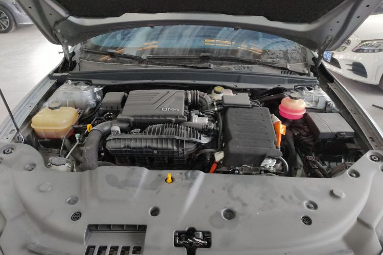 比亚迪 秦PLUS 2021款 DM-i 55KM 旗舰型局部细节24