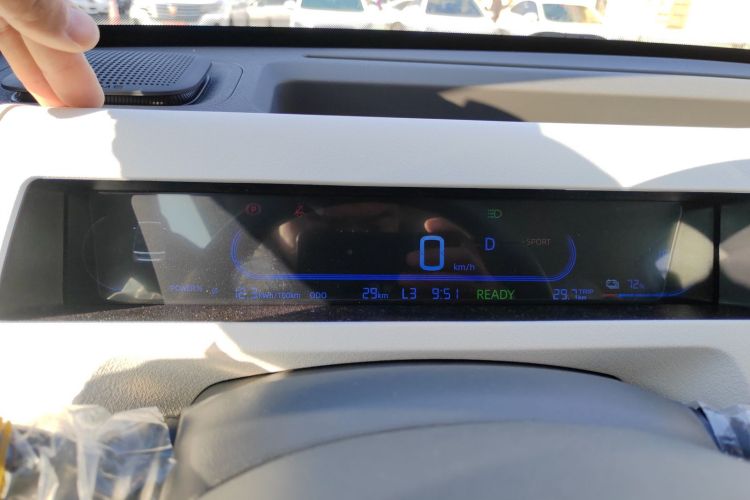 吉利银河 2024款 熊猫mini 200km 耐力熊中控内饰14