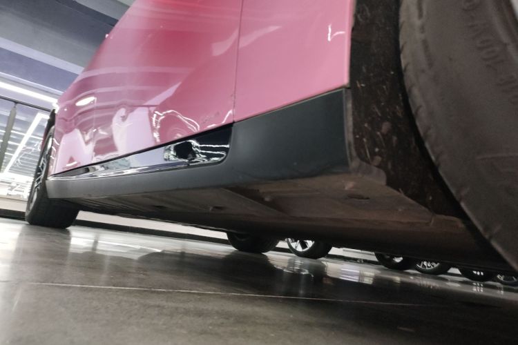 小鹏P7 2023款 P7i 702 Pro局部细节9001