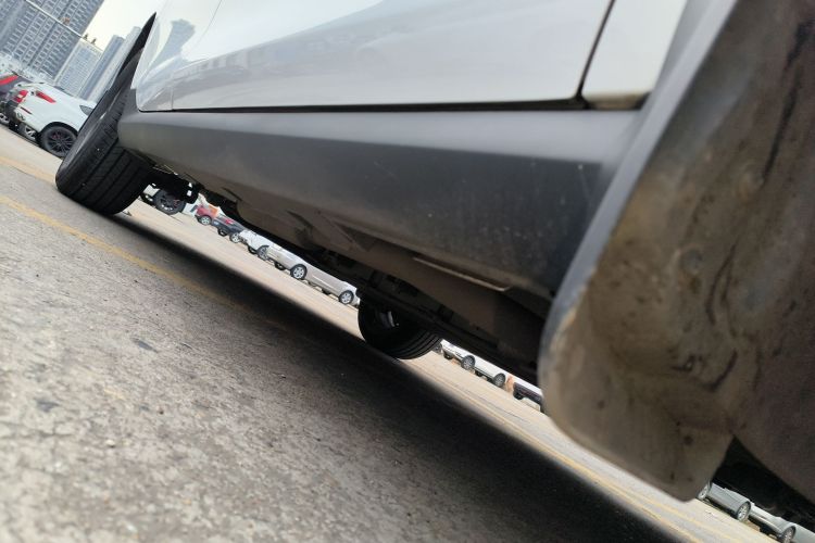 比亚迪 秦PLUS 2025款 DM-i 智驾版 55KM领先型局部细节9001