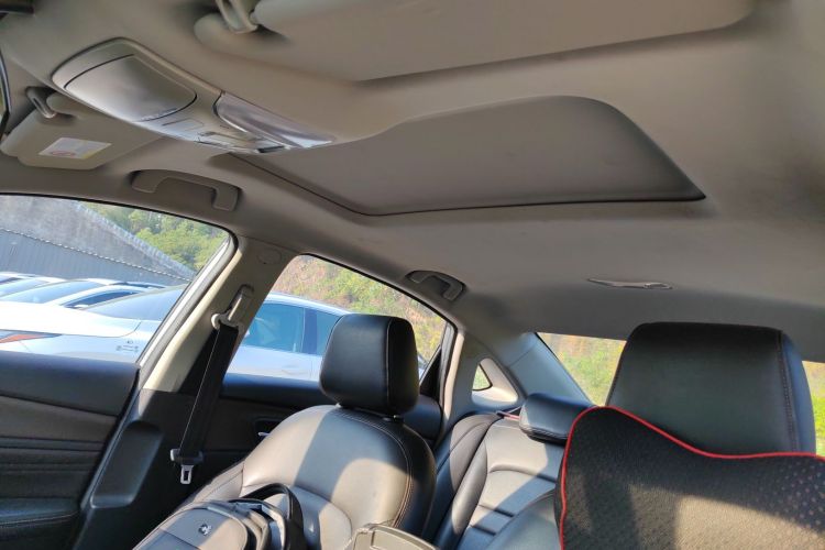 广汽传祺 传祺GA4 2018款 200T 自动尊享版中控内饰22