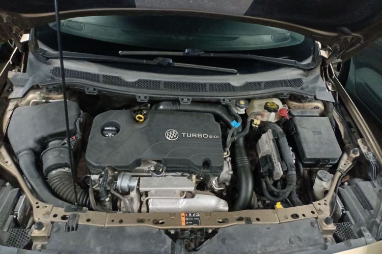 别克 威朗 2015款 三厢 20T 双离合精英型局部细节24