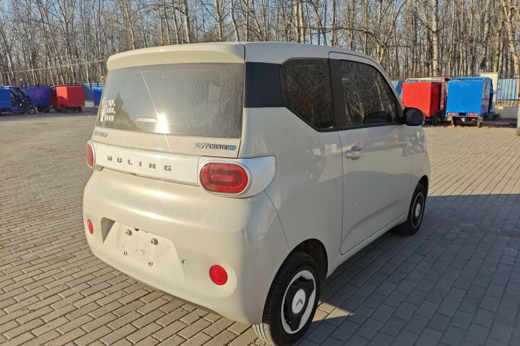 五菱汽车 宏光MINIEV 2024款 第三代 215km 青春版车身外观7