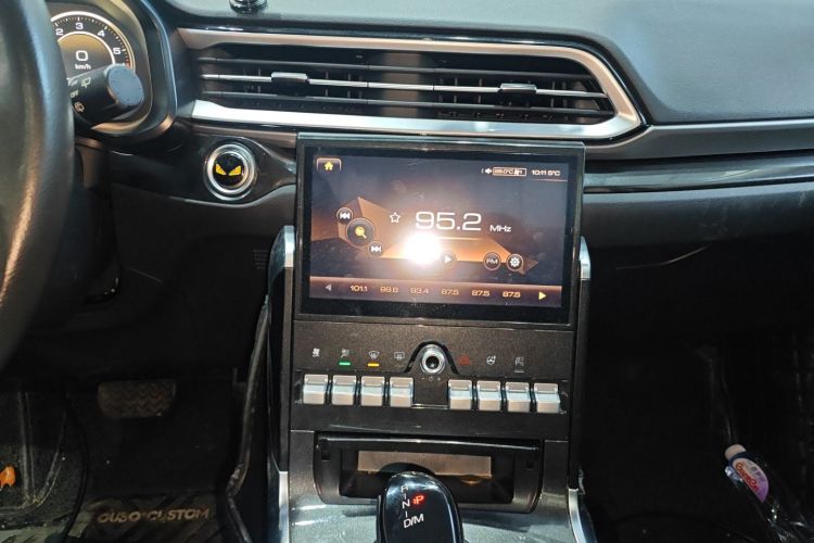 哈弗F5 2019款 国潮版 1.5T i潮 国VI中控内饰16