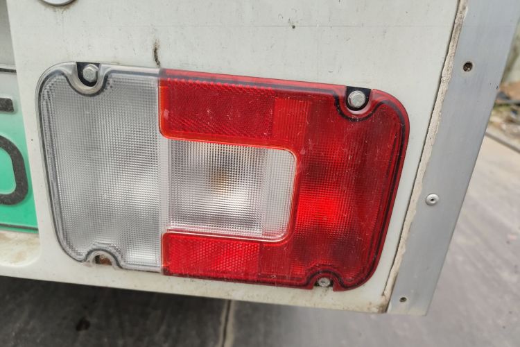 五菱汽车 五菱E10 2023款 舒适型车身外观9