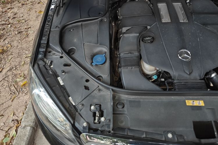 奔驰S级 2014款 S 320 L 商务型局部细节9006