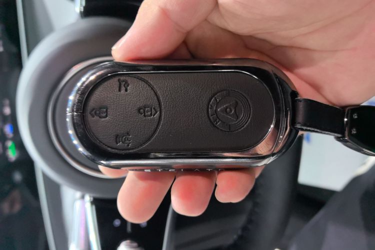 鸿蒙智行 享界S9 2025款 增程 Max+中控内饰11