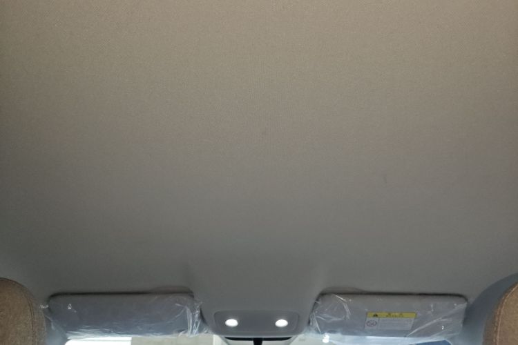 零跑汽车 零跑T03 2023款 200轻享版中控内饰22