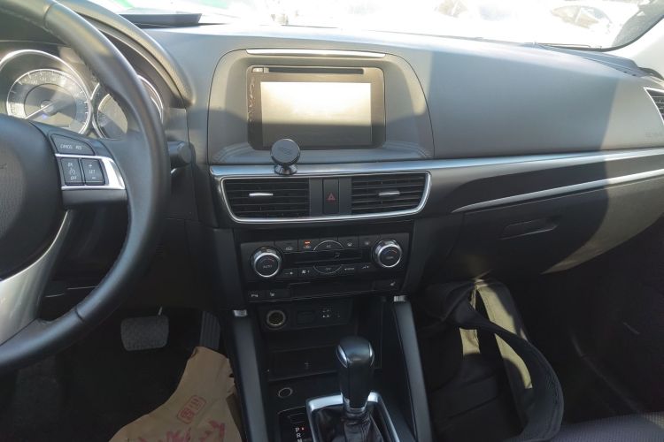 马自达CX-5 2015款 2.5L 自动四驱旗舰型中控内饰16