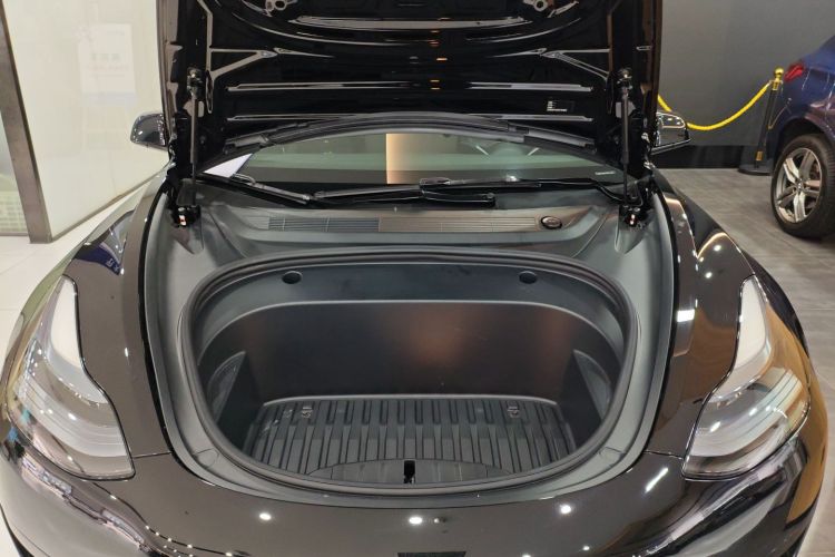 特斯拉 Model 3 2022款 后轮驱动版局部细节24