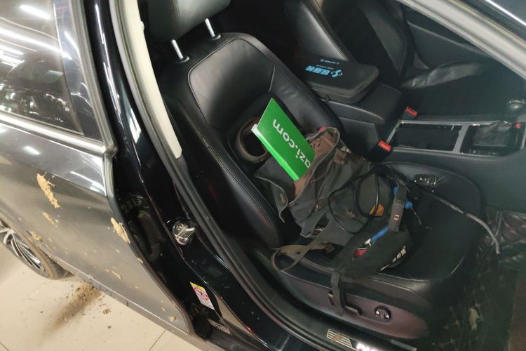 大众 帕萨特 2014款 1.8TSI DSG御尊版局部细节41