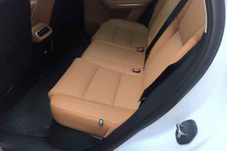 零跑汽车 零跑C10 2026款 210悦享版中控内饰21