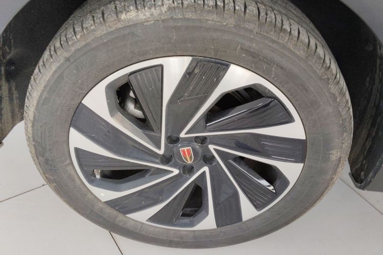 红旗HS7 PHEV 2024款 2.0T PHEV 四驱旗畅版 6座车身外观6008